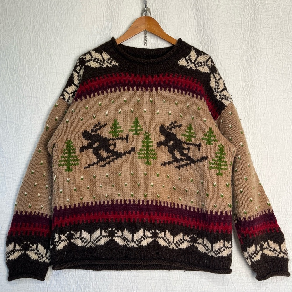 Vintage Rey Wear 100 Wool Sweater Handmade in Ecuador Chunky Thick Skiers HOLES